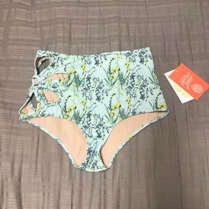 Kortni Jeane Wildflower Flower-Cutout Bottom